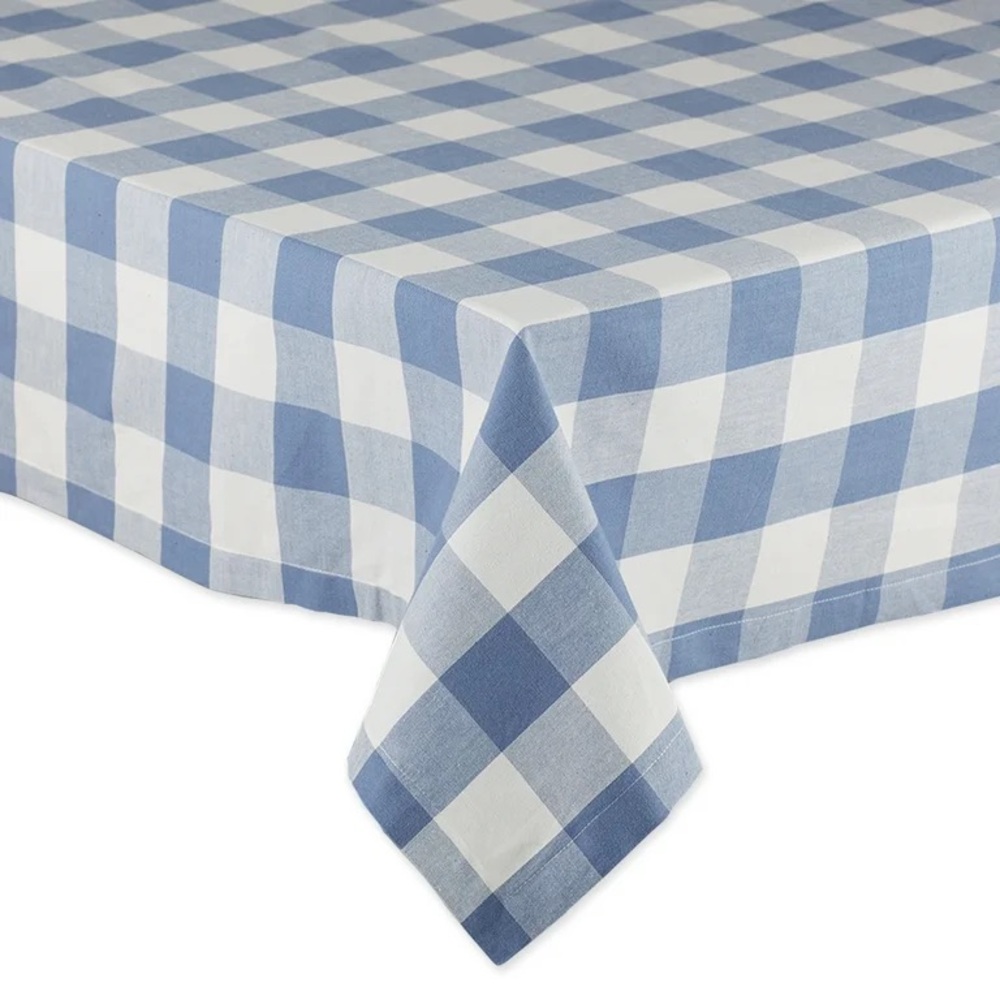 Classic Blue and White Plaid Tablecloth 6x104 - Picture 2 of 3